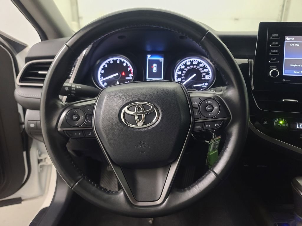 2024 Toyota Camry SE - Photo 30