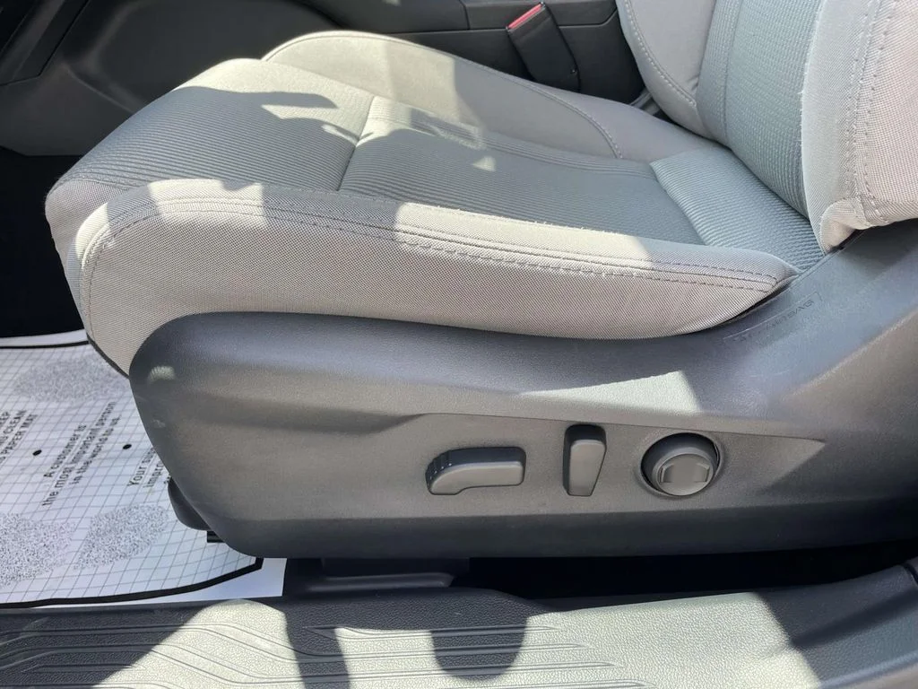 2025 Subaru Legacy Premium - Photo 9