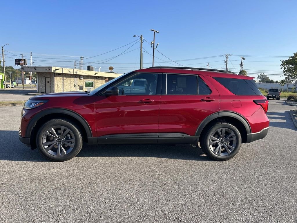 New 2027 Ruby Red Metallic Tinted Clearcoat Ford Active image 6