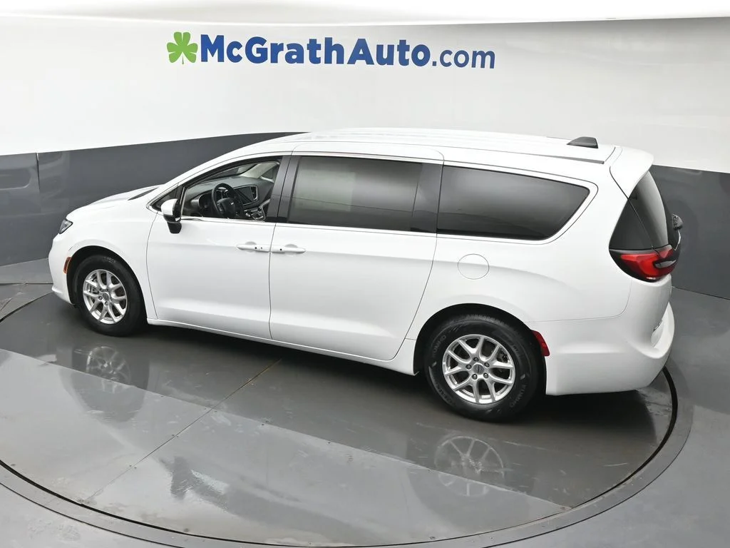 Certified Used 2023 White Chrysler Touring L image 27