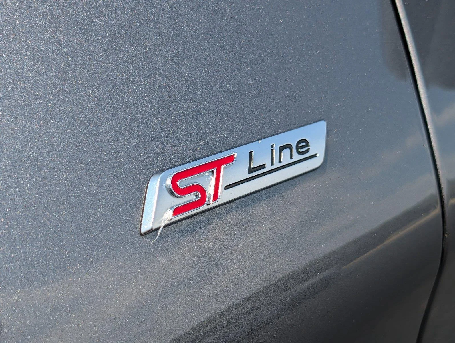 Used 2025 Carbonized Gray Ford ST-Line image 35