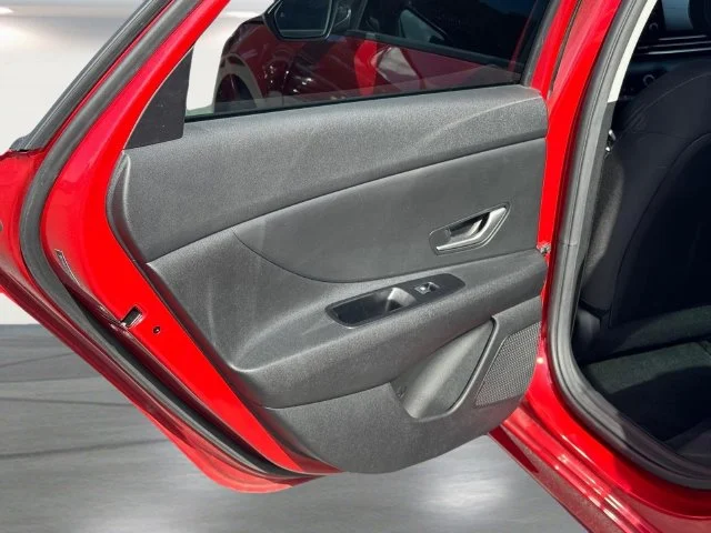 Used 2023 Red Hyundai SEL image 16