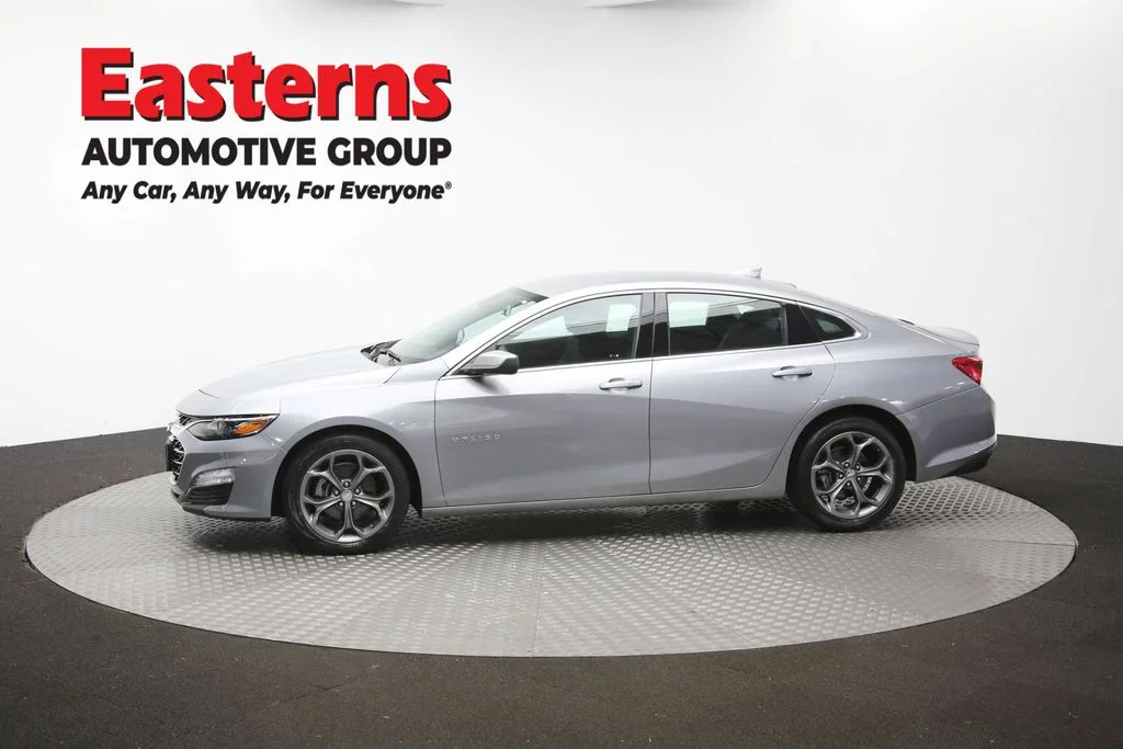 Used 2023 Gray Chevrolet LT image 59