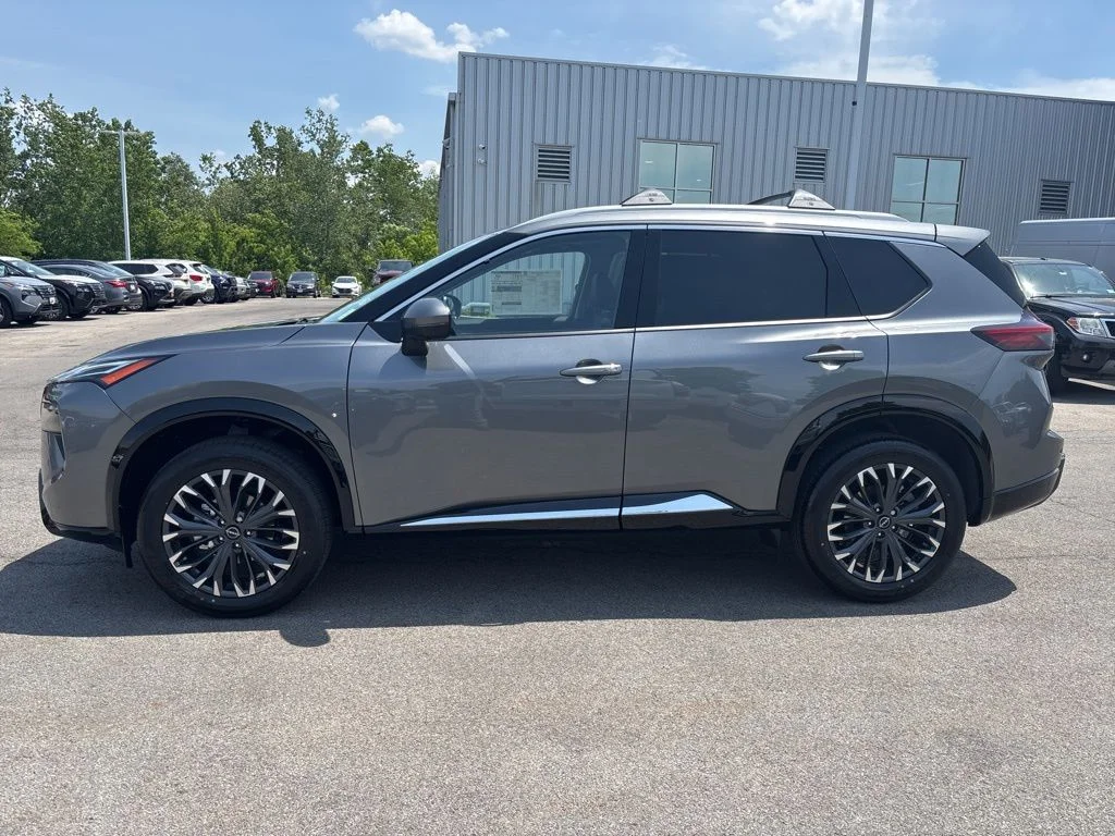 New 2026 Gray Nissan Platinum image 8