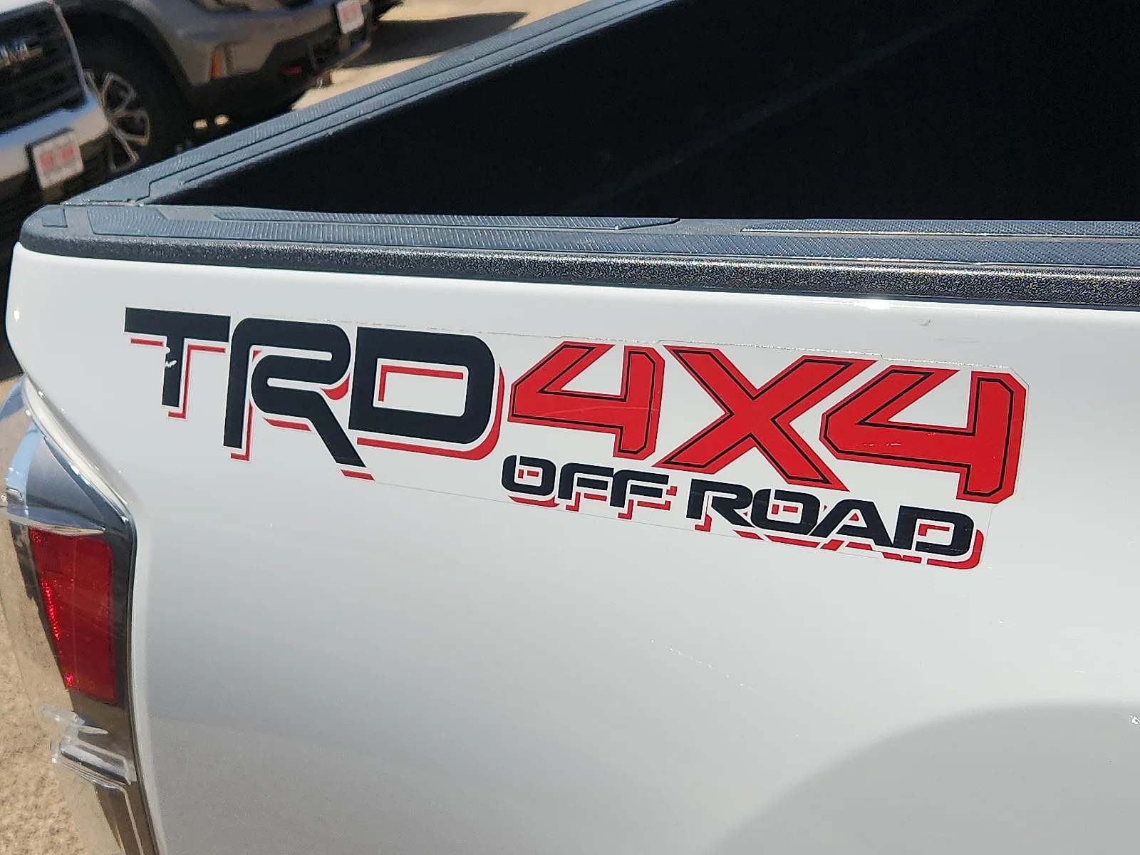 Used 2020 Super White Toyota TRD Off-Road image 9