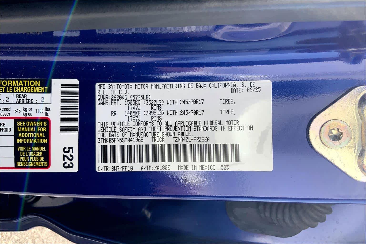 Certified Used 2025 Blue Crush Metallic Toyota SR5 image 36