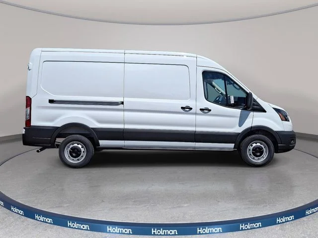 New 2026 Oxford White Ford Base image 3