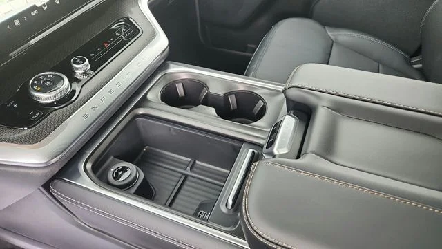 New 2026 Glacier Gray Metallic Tri-Coat Ford MAX Platinum® image 16