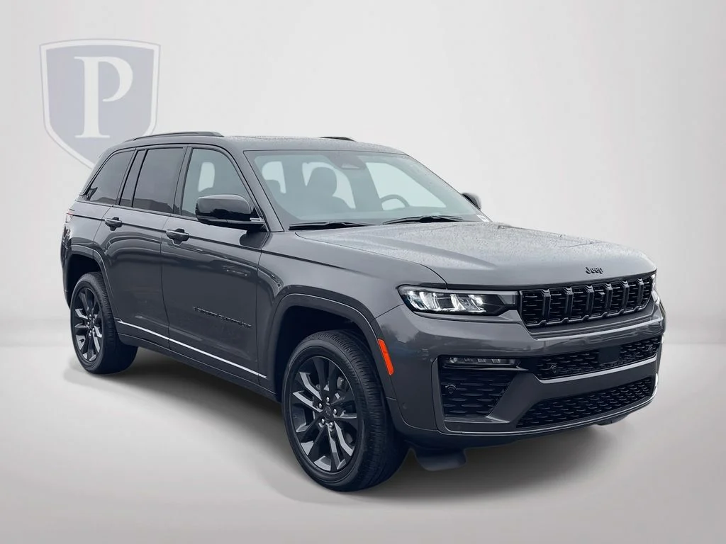 New 2026 Baltic Gray Metallic Clear-Coat Exterior Paint Jeep Limited Reserve image 2