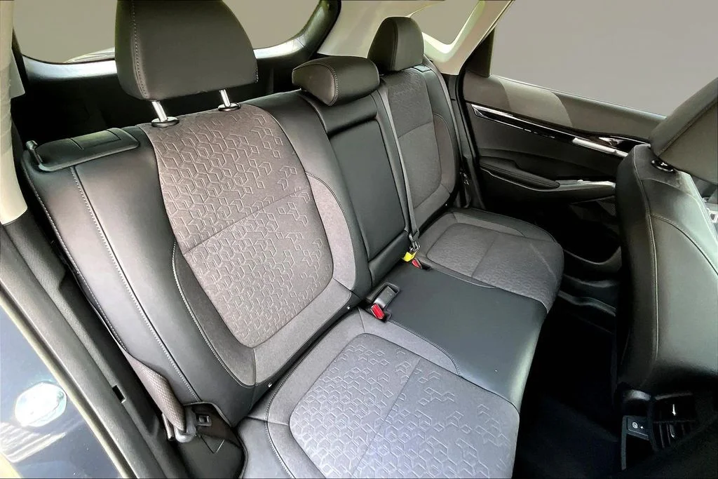 New 2026 Gravity Gray Kia S image 10