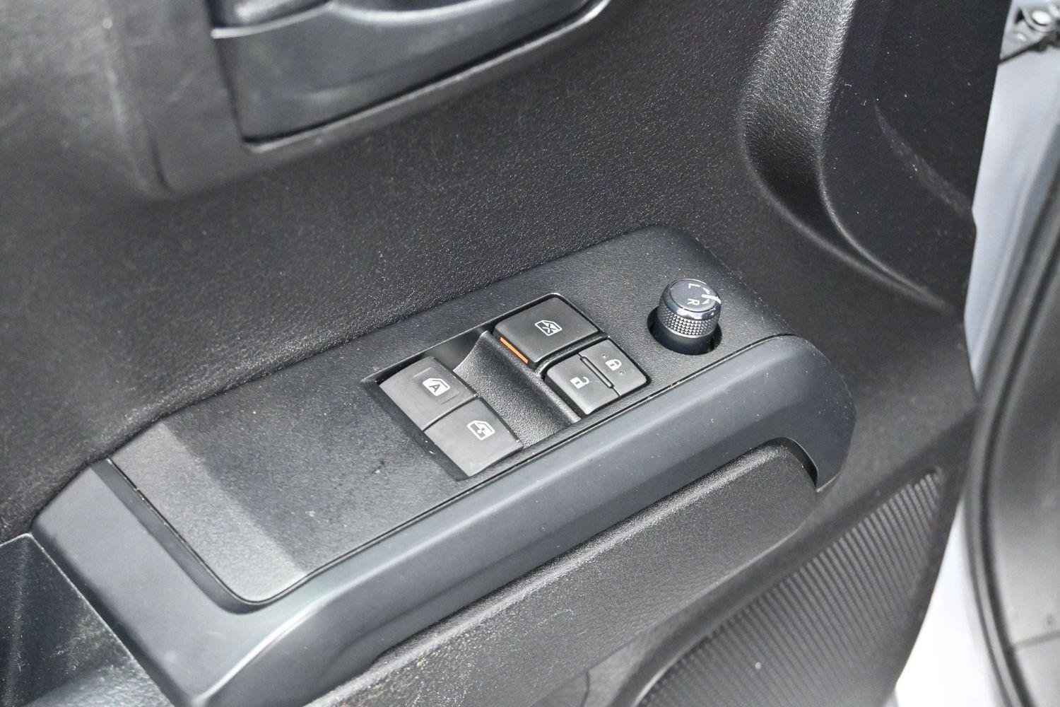 Used 2021 Silver Sky Metallic Toyota SR image 10