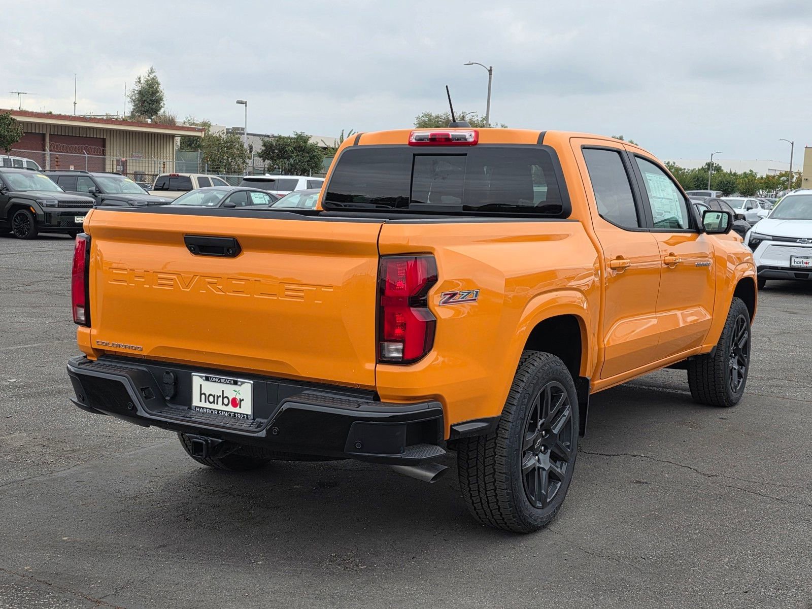 2025 Chevrolet Colorado Z71 - Photo 7