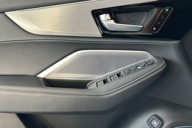 New 2026 Platinum White Pearl Acura Technology Package image 8