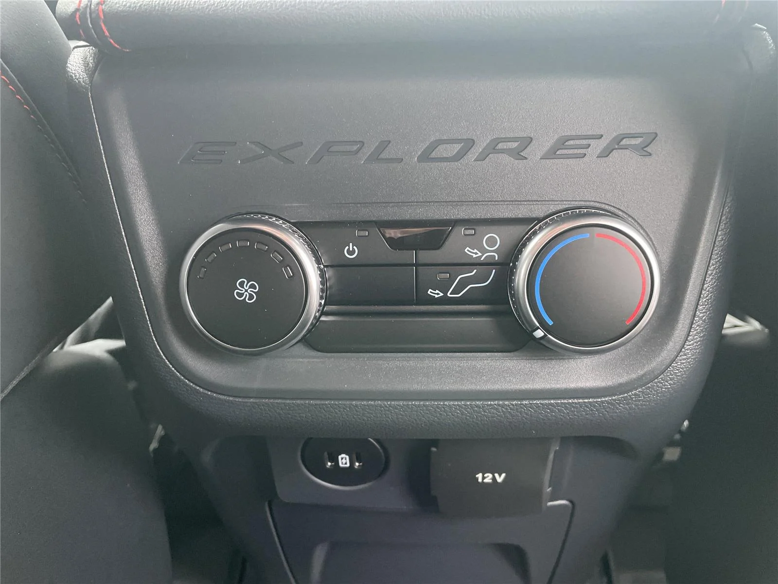 New 2026 Vapor Blue Metallic Ford ST-Line image 28