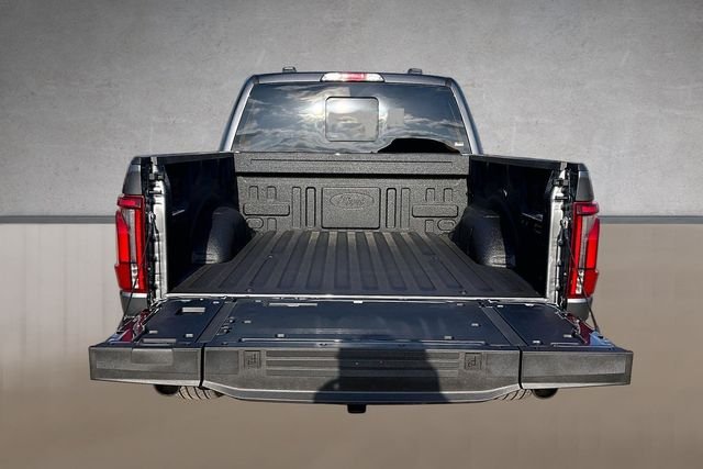 New 2026 Carbonized Gray Metallic Ford Lariat image 13
