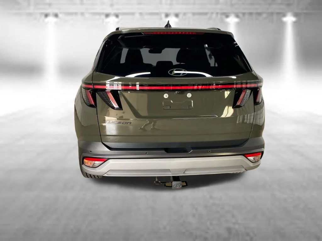 Used 2026 Green Hyundai Limited image 6