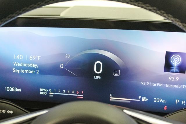 Used 2025 Gray Buick Sport Touring image 27
