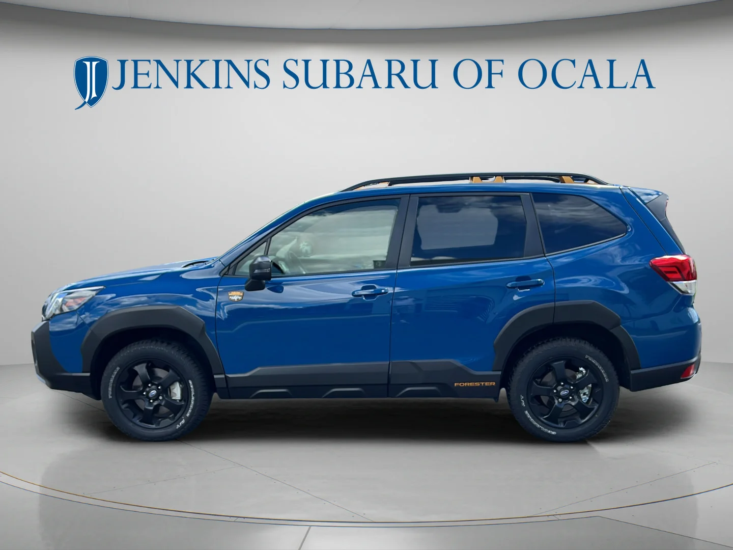 Used 2025 Geyser Blue Subaru Wilderness image 6