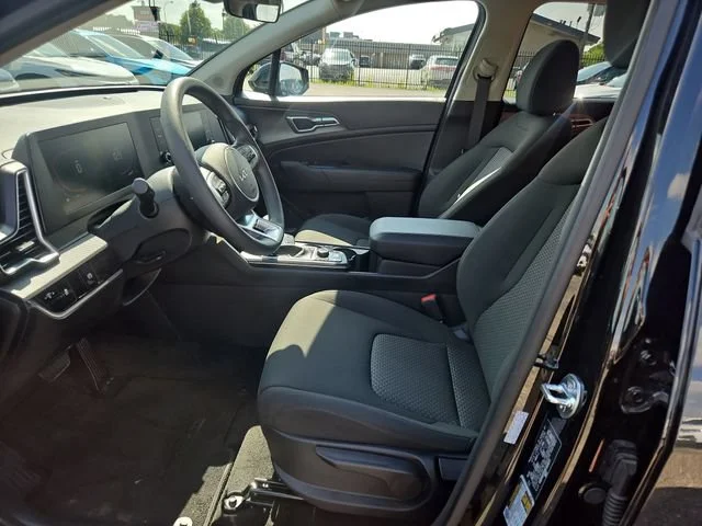 Used 2024 Black Kia LX image 9