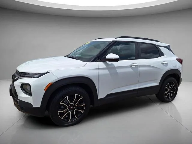 Used 2023 Summit White Chevrolet ACTIV image 1
