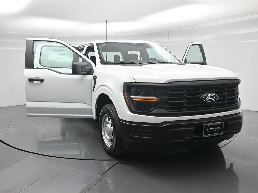 New 2026 Oxford White Ford XL image 28