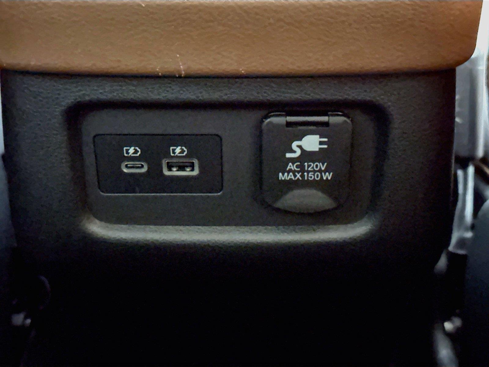Used 2022 Gun Metallic Nissan Platinum image 38