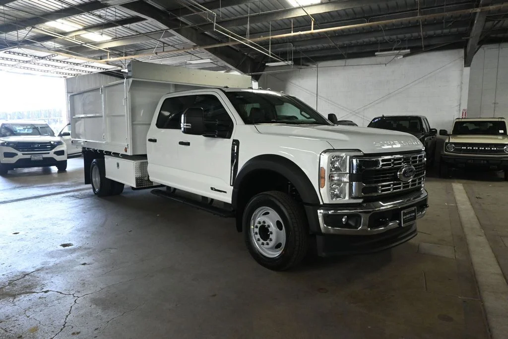 2026 Ford F-550 XL Crew Cab 203-In DRW's photo