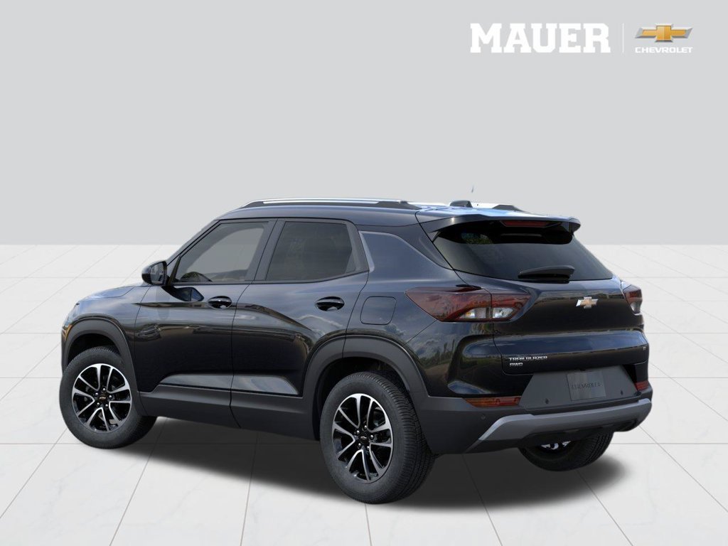 New 2026 Mosaic Black Metallic Chevrolet LT image 3