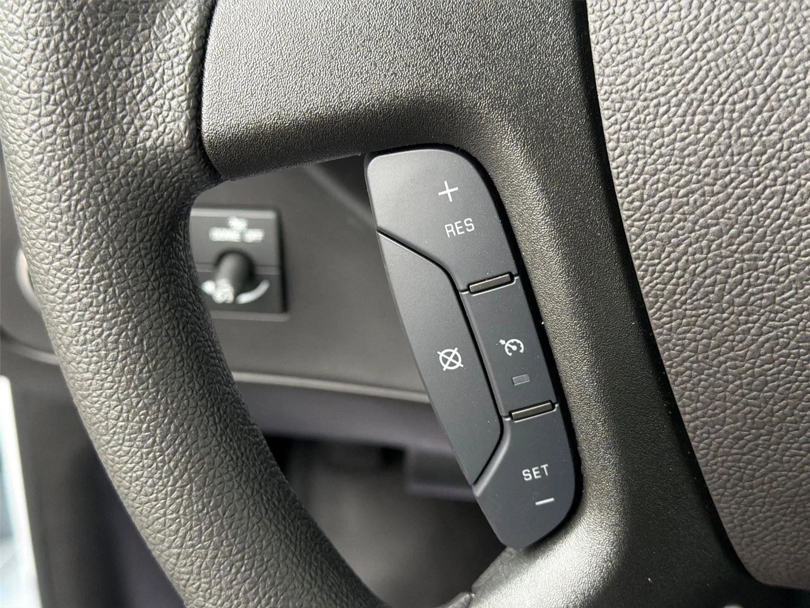2026 GMC Savana Cargo Work Van - Photo 17