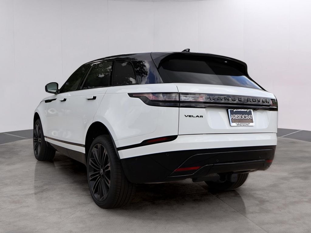 Certified Used 2026 White Land Rover Autobiography image 7