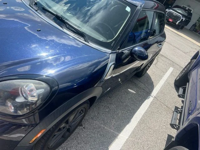 Used 2013 Blue MINI Base image 2