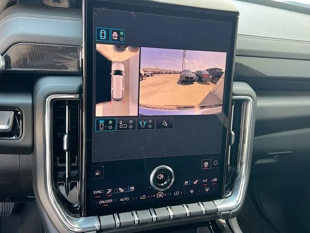 New 2026 Summit White GMC Elevation image 9