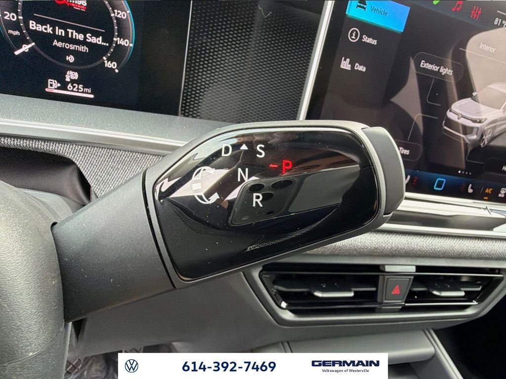 New 2026 Platinum Gray Metallic Volkswagen 2.0T S image 22