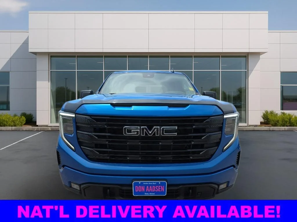 Used 2024 Dynamic Blue Metallic GMC Elevation image 3
