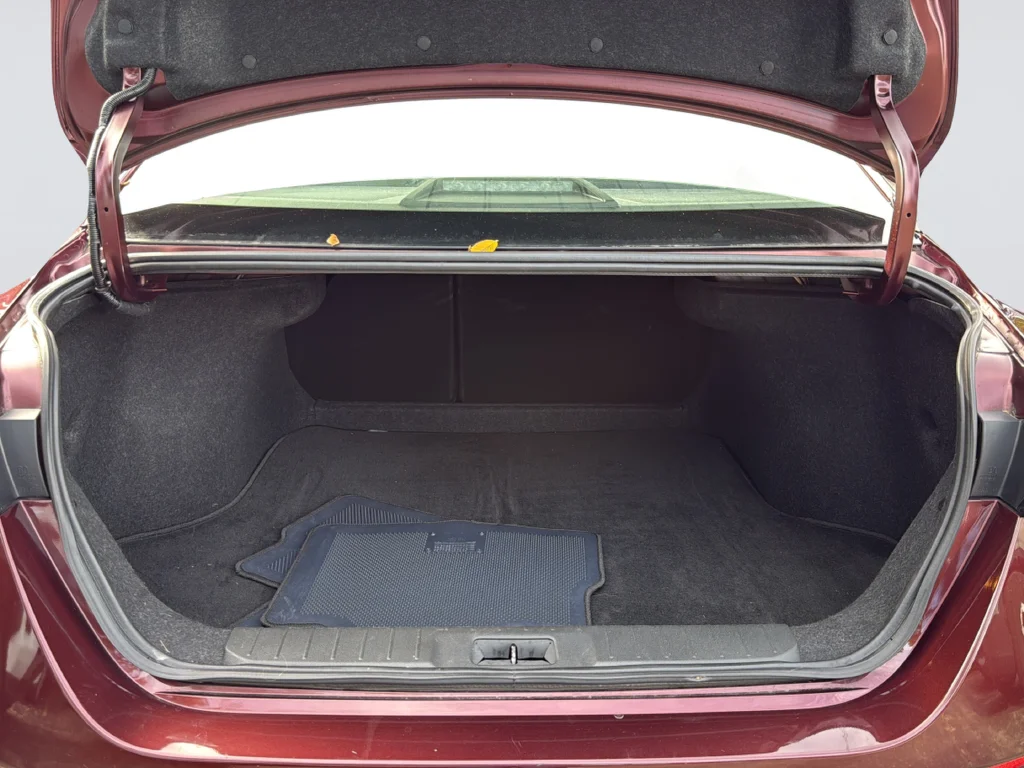 Used 2024 Red Nissan SV image 31