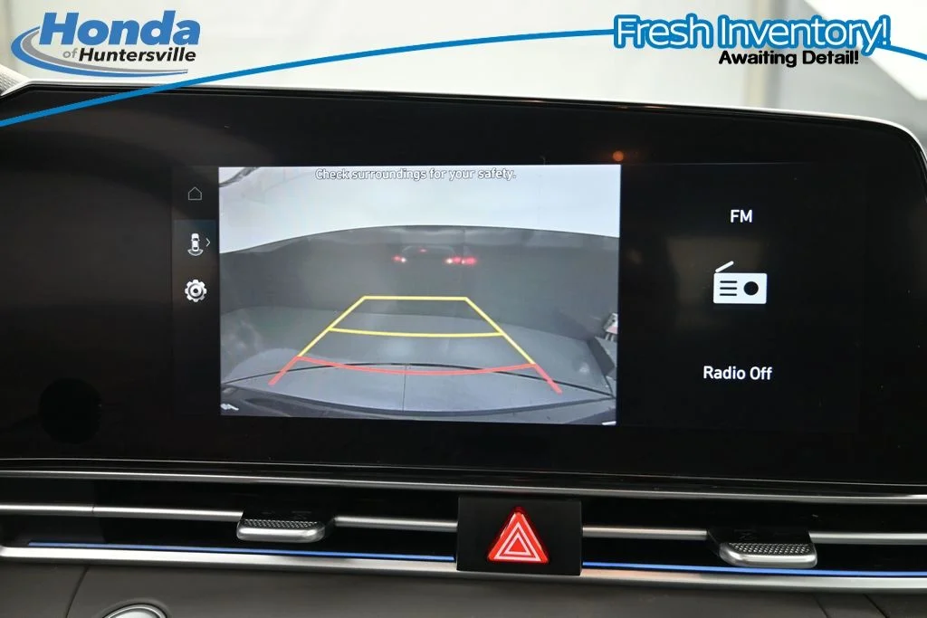 Used 2025 Abyss Black Hyundai SEL Convenience image 15