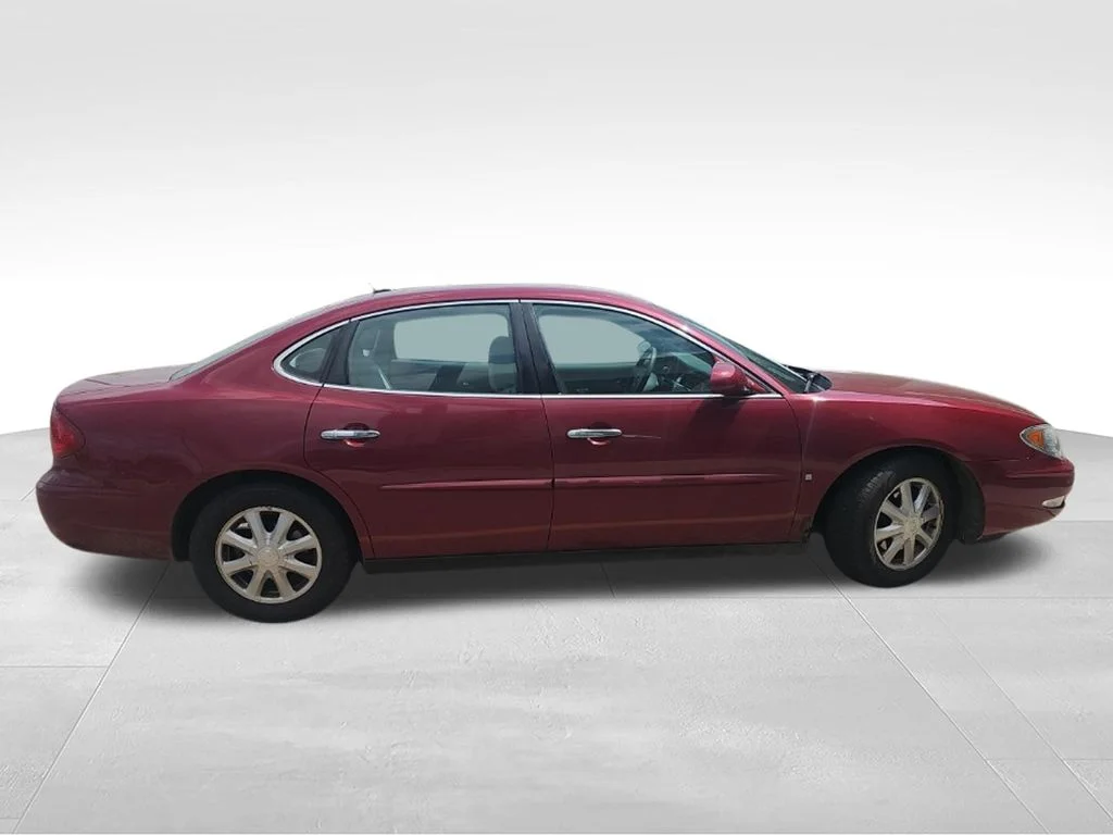 Used 2006 Cardinal Red Metallic Buick CX image 6