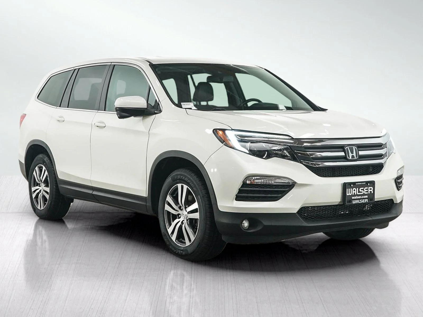 Used 2017 Lunar Silver Metallic Honda EX-L w/Honda Sensing AWD image 9