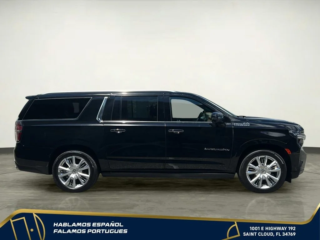 Used 2024 Black Chevrolet High Country image 7