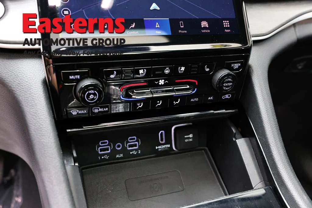 Used 2022 Gray Jeep 4xe image 21