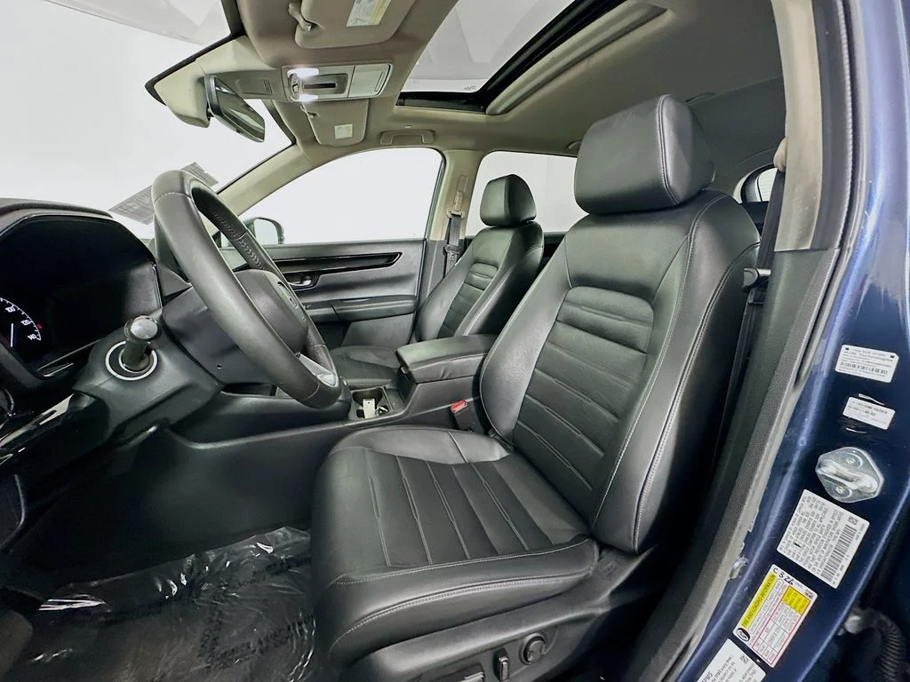 Used 2024 Blue Honda EX-L image 21