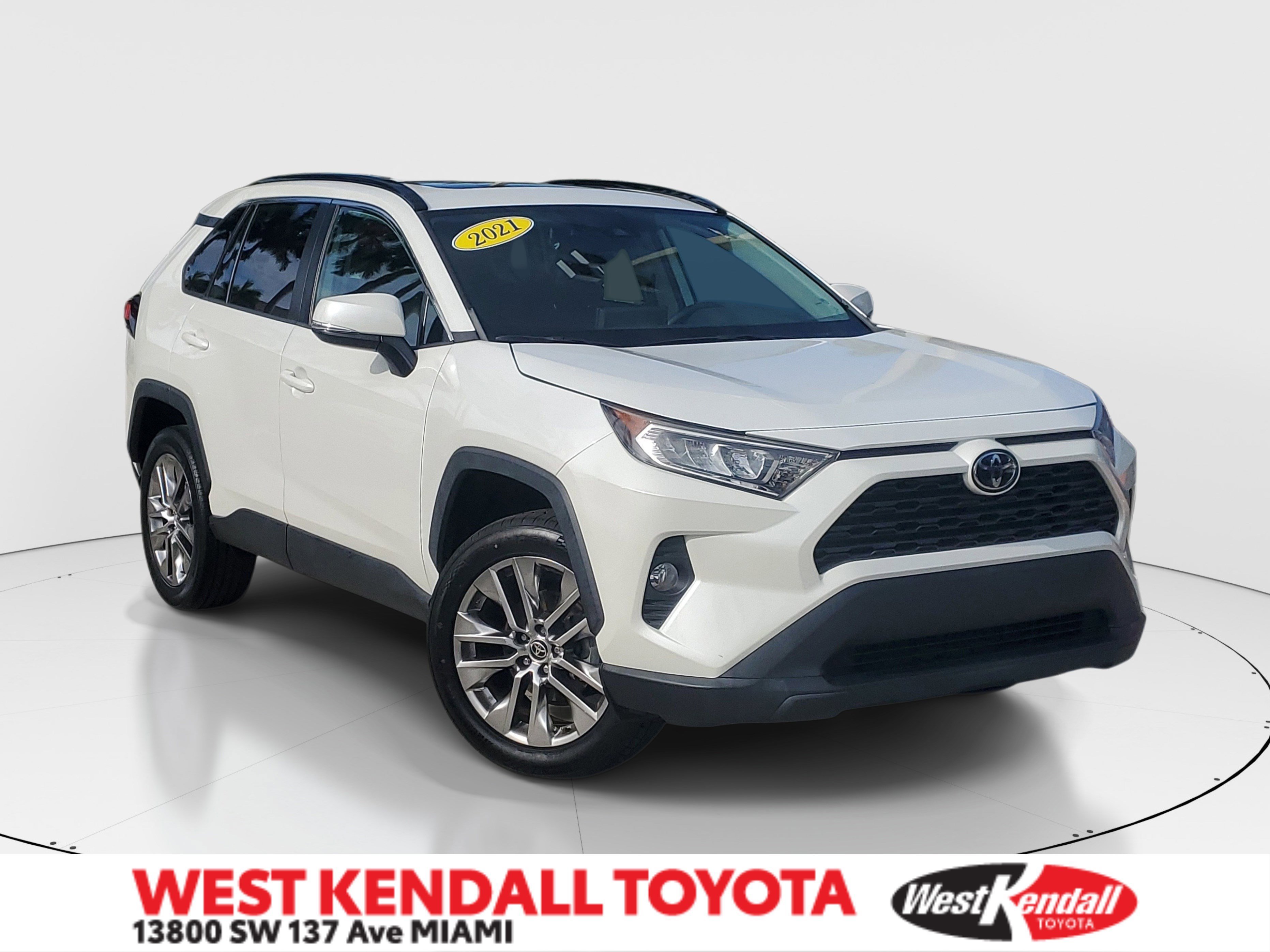 2021 Toyota RAV4 XLE Premium