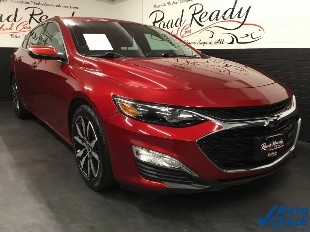 Used 2021 Red Chevrolet RS image 3