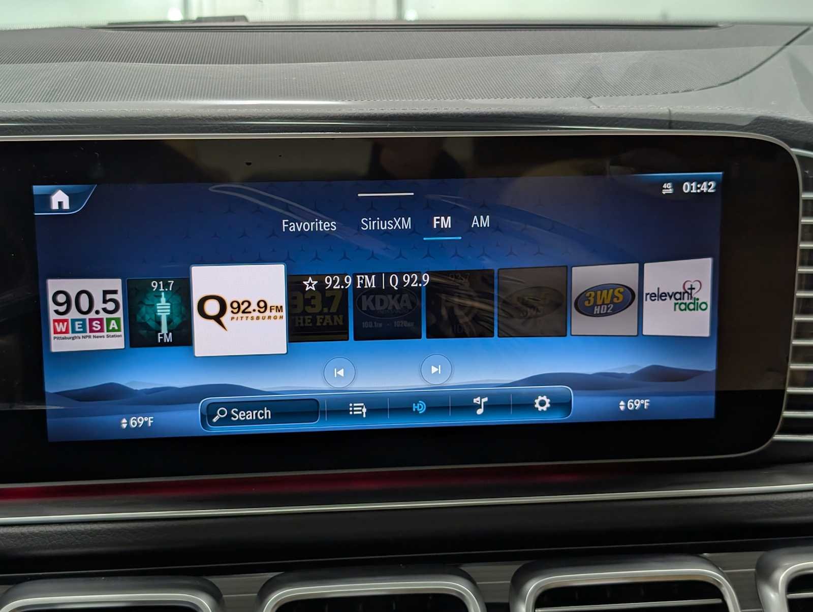Used 2026 Polar White Mercedes-Benz GLS 450 image 23