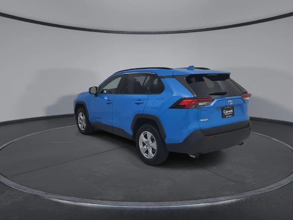 Used 2019 Blue Toyota XLE image 13