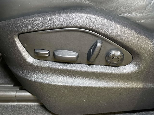 Used 2023 Silver Porsche S image 17