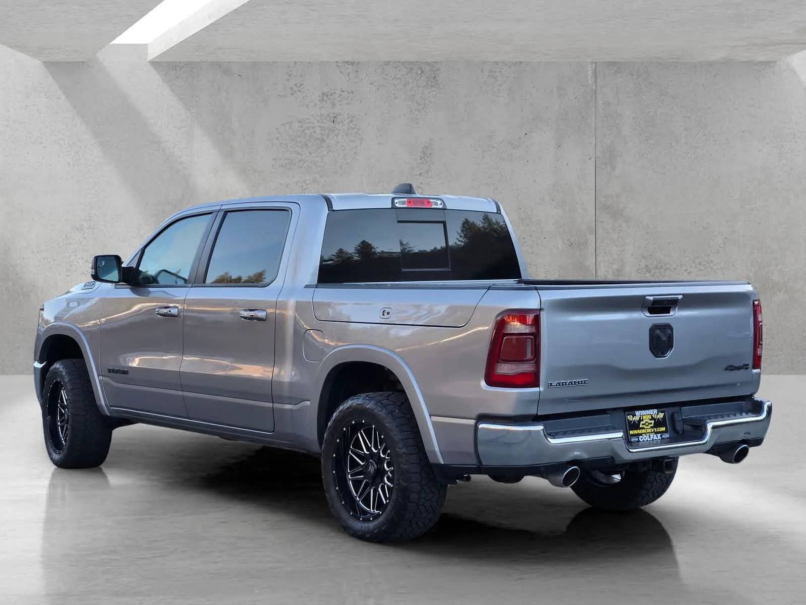 2022 RAM Ram 1500 Pickup Laramie - Photo 6