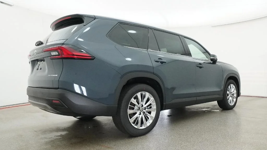 New 2026 Storm Cloud Toyota Platinum image 32