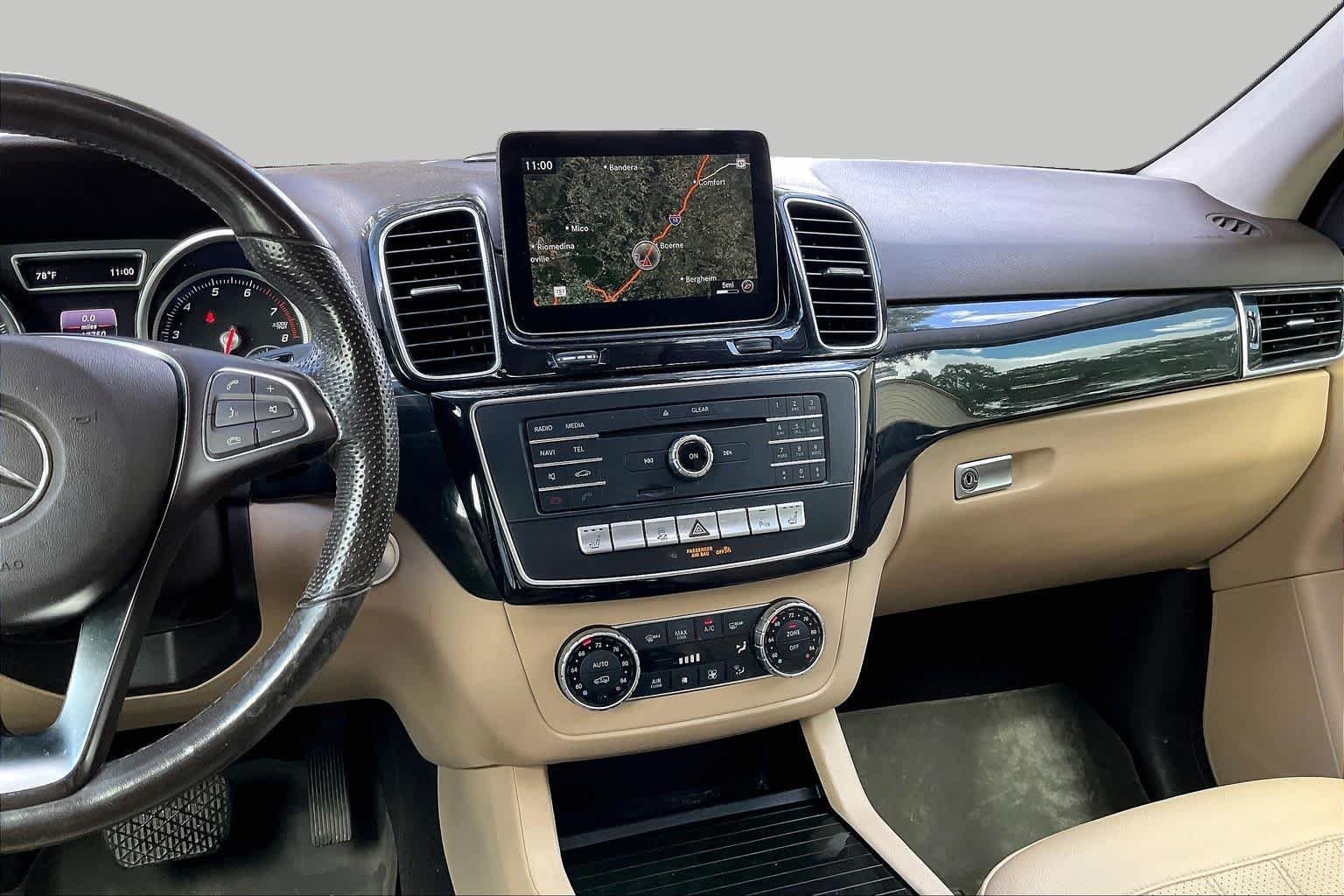 Used 2017 Brilliant Blue Metallic Mercedes-Benz GLE 350 image 7