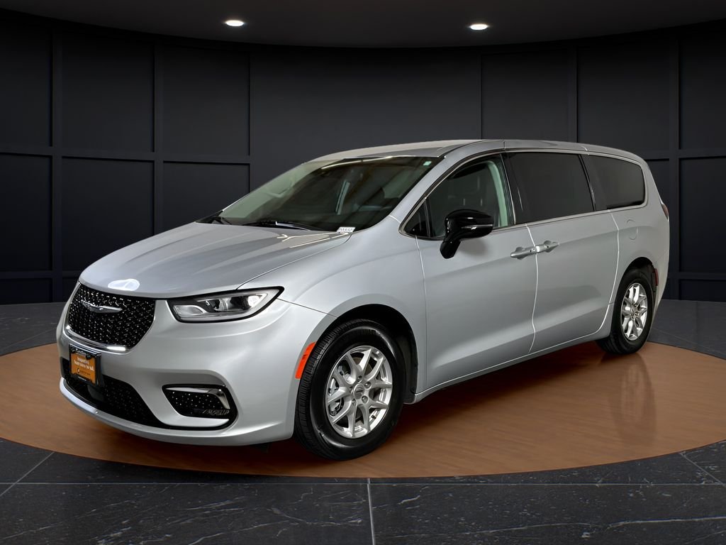 2024 Chrysler Pacifica